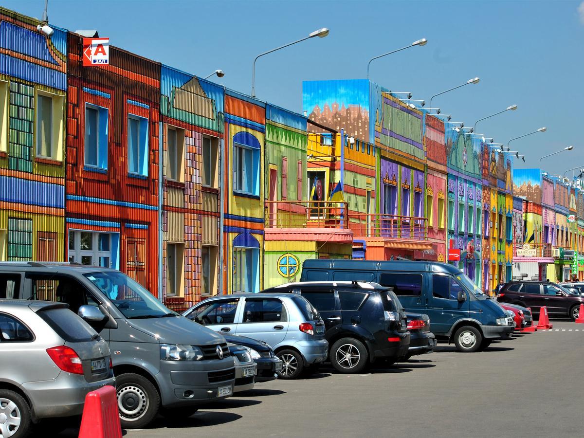 Hostel Darnitsa1 Kiev Eksteriør bilde