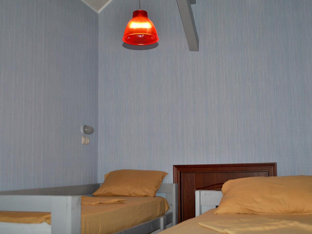 Hostel Darnitsa1 Kiev Eksteriør bilde