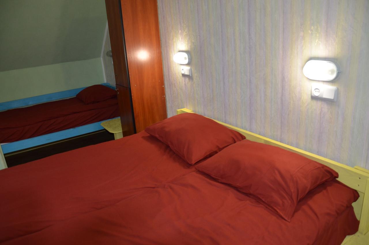 Hostel Darnitsa1 Kiev Eksteriør bilde