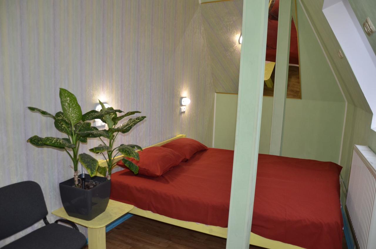 Hostel Darnitsa1 Kiev Eksteriør bilde